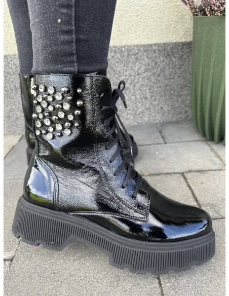 Trapery skóra naturalna lakierowana glany cyrkonie ozdoba Exquisite 1383