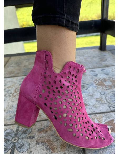 Botki skóra ażur fuksja Exquisite 1184