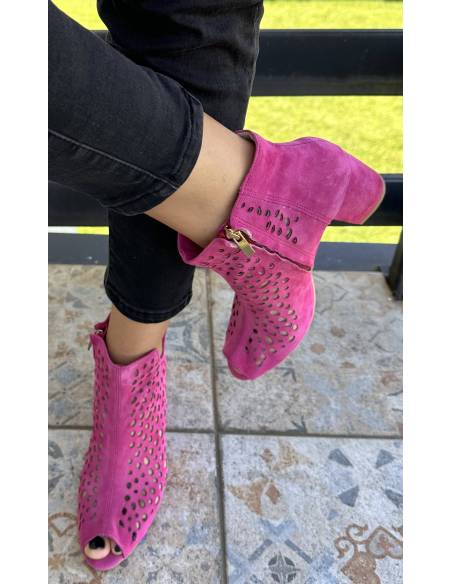 Botki skóra ażur fuksja Exquisite 1184