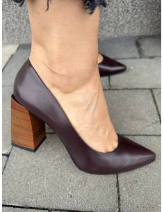 Czółenka szpic skóra lico ciemny fiolet obcas Laura Messi... 2