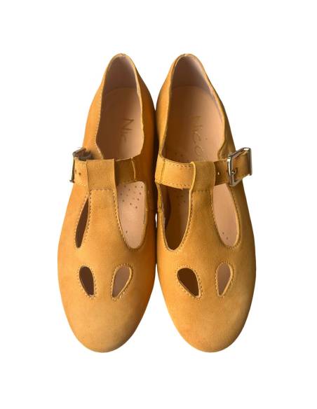 Baleriny żółte retro skóra naturalna nubuk zapinane paskiem Nicoll 4430