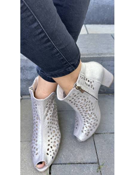 Botki skóra ażur złote Exquisite 1184