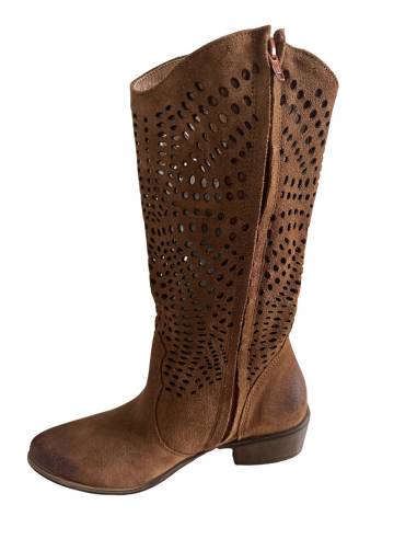 Ażurowe kozaki brązowe koniak skóra zamsz...