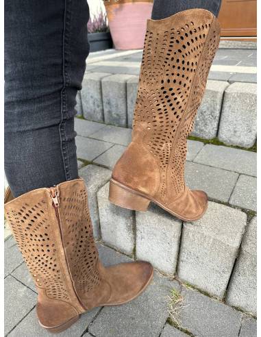 Ażurowe kozaki brązowe koniak skóra zamsz...