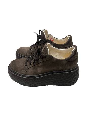 Sneakersy czekoladowe brąz platforma sznurowane...