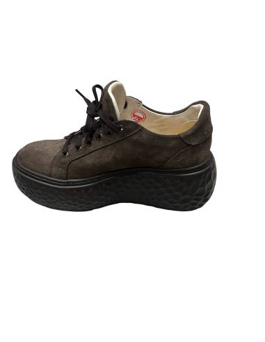 Sneakersy czekoladowe brąz platforma sznurowane...