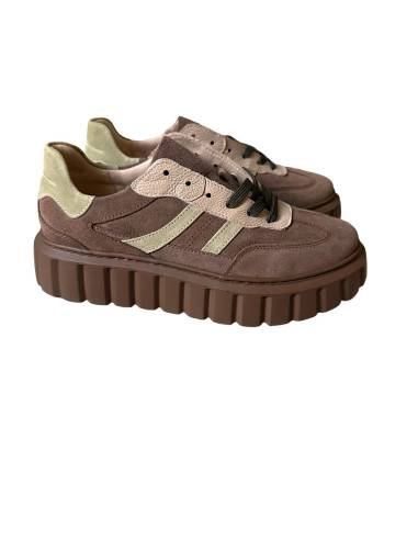 Buty sportowe jasny brąz na platformie skóra...