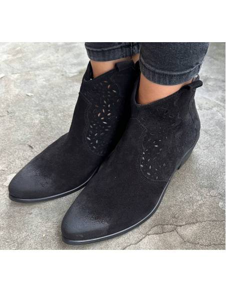 Botki czarne skóra zamsz niski obcas klocek ażur Exquisite 1130 Jula Style