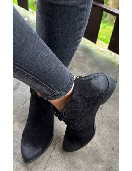 Botki czarne skóra zamsz niski obcas klocek ażur Exquisite 1130 Jula Style