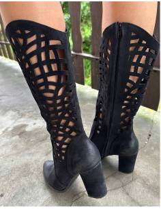 Kozaki ażurowe wycinane skóra welur czarne JulaStyle... 2