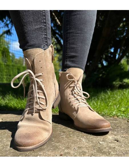 Trzewiki botki beżowe Exquisite skóra naturalna zamszowa 987