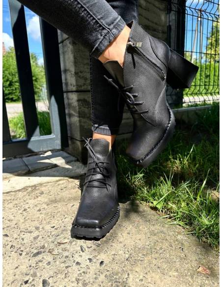 Botki damskie czarne skóra naturalna obcas klocek Jula Style Exquisite 1395