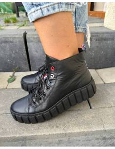 Czarne trampki wysokie skóra naturalna Voogh3822 2