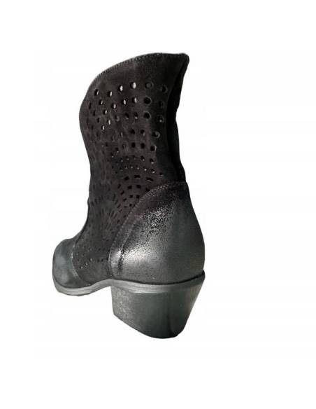Botki kowbojki czarne skóra zamszowe obcas klocek ażurowe Exquiste 1426