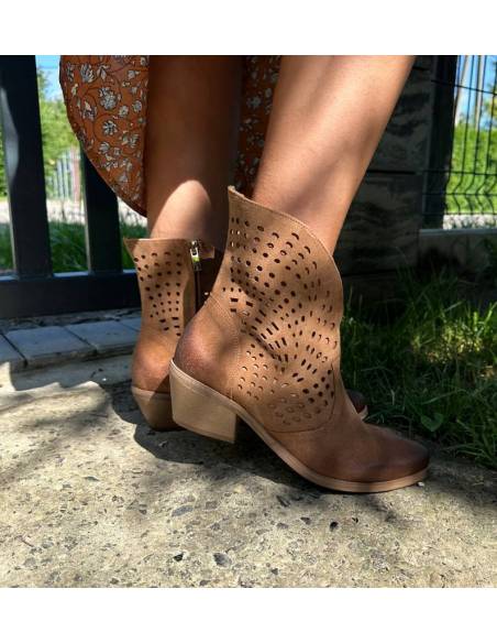 Botki damskie kowbojki brązowe rude skóra zamsz ażurowe Exquisite 1426