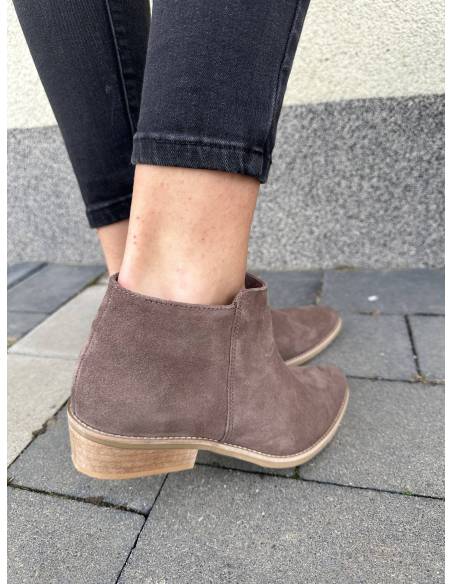 Botki beżowe brąz skóra naturalna ocieplane szpic migdał new DiPrimo 1138