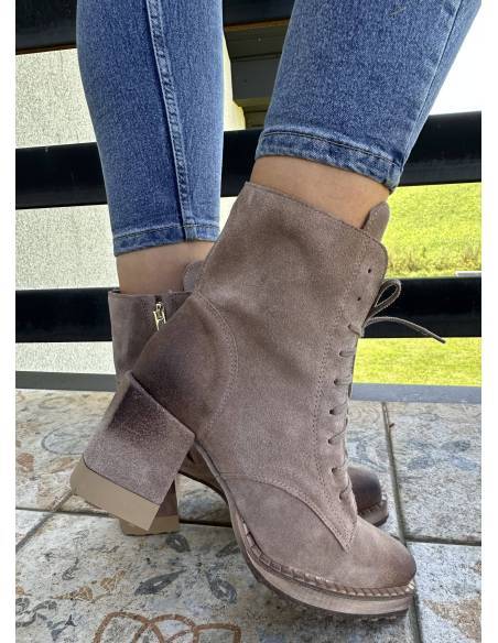 Botki ciemny beż taupe skóra zamsz obcas klocek Exquisite 1287 julastyle