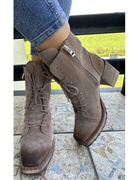 Botki ciemny beż taupe skóra zamsz obcas klocek Exquisite 1287 julastyle