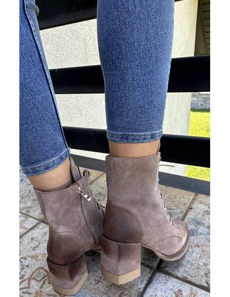 Botki ciemny beż taupe skóra zamsz obcas klocek Exquisite 1287 julastyle