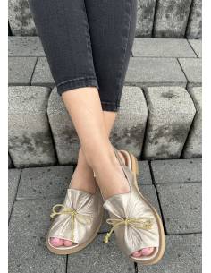 Sandały złote skóra naturalna płaska podeszwa marszczone... 2