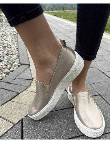 Złote trampki slip-on płaska biała podeszwa...