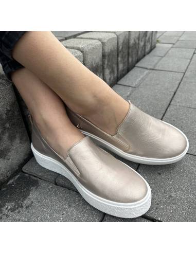 Złote trampki slip-on płaska biała podeszwa...