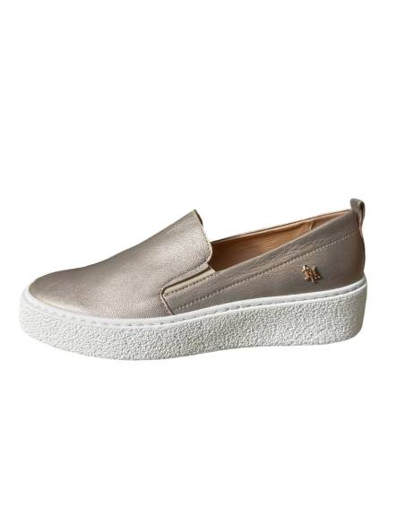 Złote trampki slip-on płaska biała podeszwa skóra naturalna LauraMessi 2814