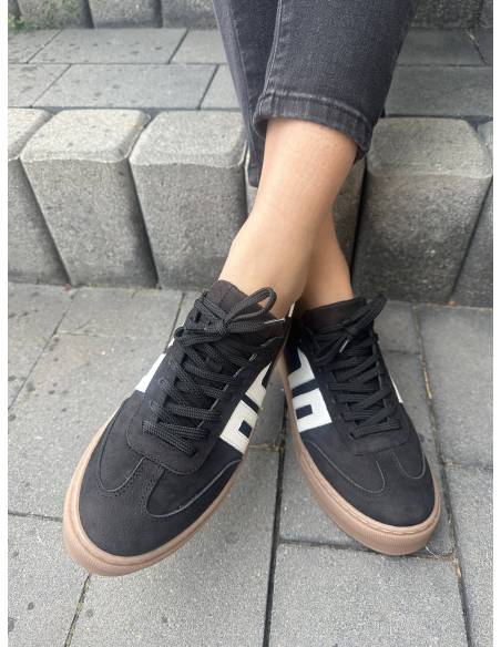 Czarne trampki oldschool skóra naturalna kauczukowa podeszwa Kampa N1095S2