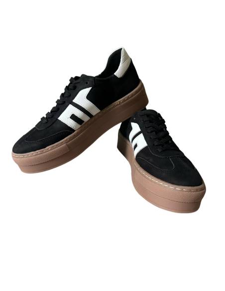 Czarne trampki oldschool skóra naturalna kauczukowa podeszwa Kampa N1095S2