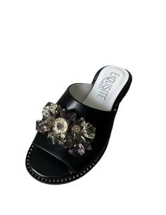 Klapki czarne skóra płaska podeszwa ozdoba kamyczki... 2