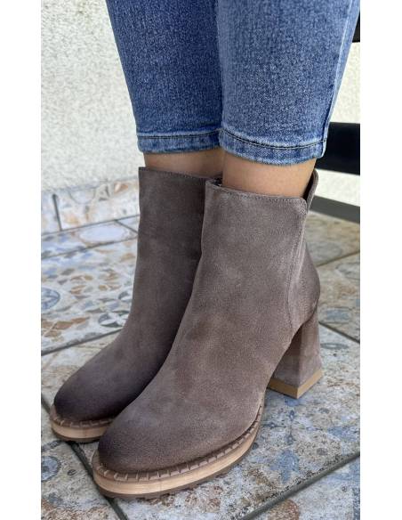 Botki skóra style ciemny beż Exquisite 1477