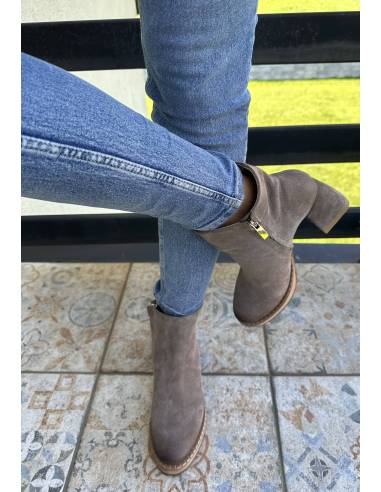 Botki skóra style ciemny beż Exquisite 1477