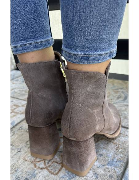 Botki skóra style ciemny beż Exquisite 1477