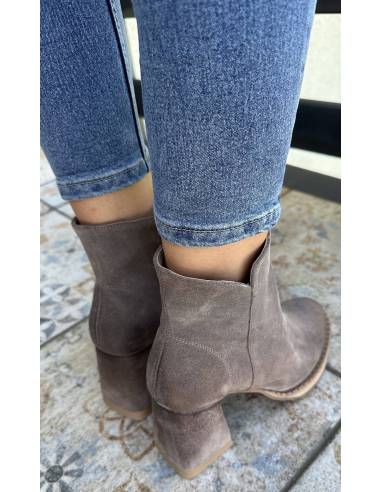 Botki skóra style ciemny beż Exquisite 1477