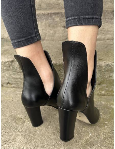 Botki bez palców wycięte czarne na słupku skóra eleganckie Di Primo 300 hit