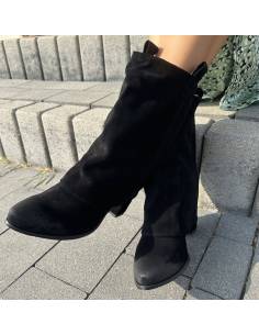 Kozaki krótkie czarne skóra z wywiniętą cholewką kot... 2