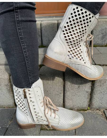 Botki damskie ażurowe białe płaska podeszwa złote Exquisite 1253 Jula Style