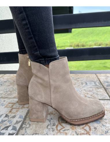 Botki beż skóra naturalna zamsz obcas klocek...