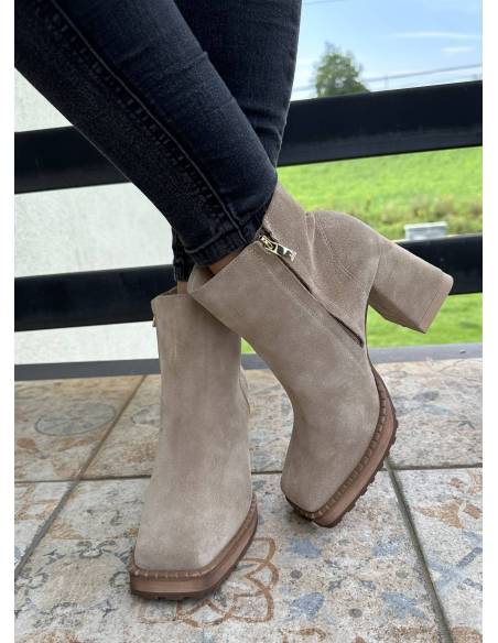 Botki beż skóra naturalna zamsz obcas klocek Exquisite 1476 julastyle