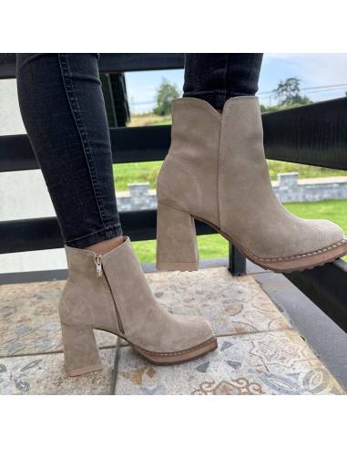 Botki beż skóra naturalna zamsz obcas klocek...