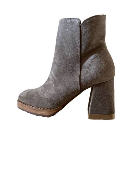 Botki ciemny beż almond skóra zamsz obcas klocek Jula style Exquisite 1476