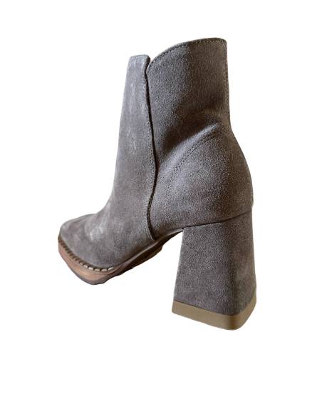 Botki ciemny beż almond skóra zamsz obcas klocek Jula style Exquisite 1476