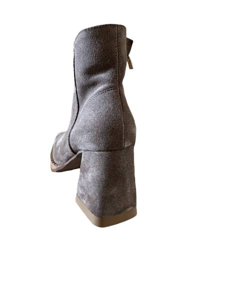 Botki ciemny beż almond skóra zamsz obcas klocek Jula style Exquisite 1476