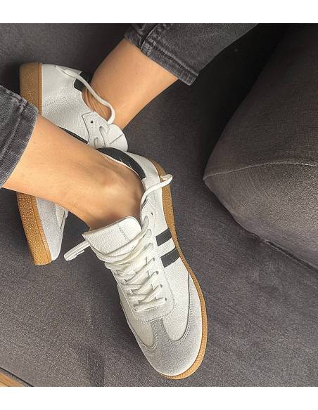 Adidasy białe szare paski skórzane skóra kauczukowa podeszwa 1068 MUST HAVE