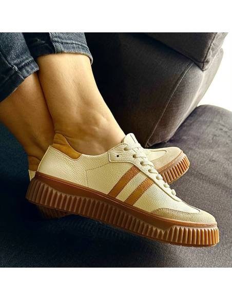 Adidasy beżowe żółte paski skóra nat kauczukowa podeszwa 1068S6 MUST HAVE