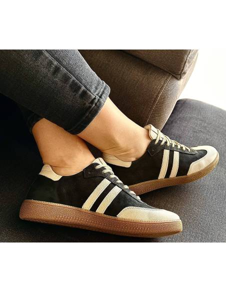 Adidasy czarne beżowe paski skórzane kauczukowa podeszwa 1068 MUST HAVE