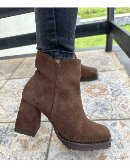 Botki skóra naturalna zamsz Jula Style ciemny brąz obcas Exquisite 1476