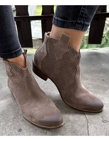 Botki ciemny beż skóra ażur Exquisite 1166