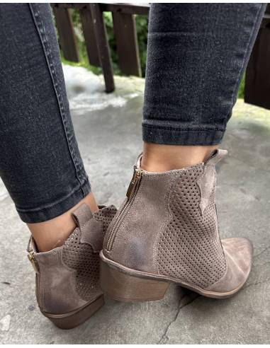 Botki ciemny beż skóra ażur Exquisite 1166