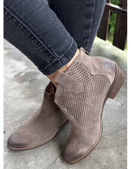 Botki ciemny beż skóra ażur Exquisite 1166